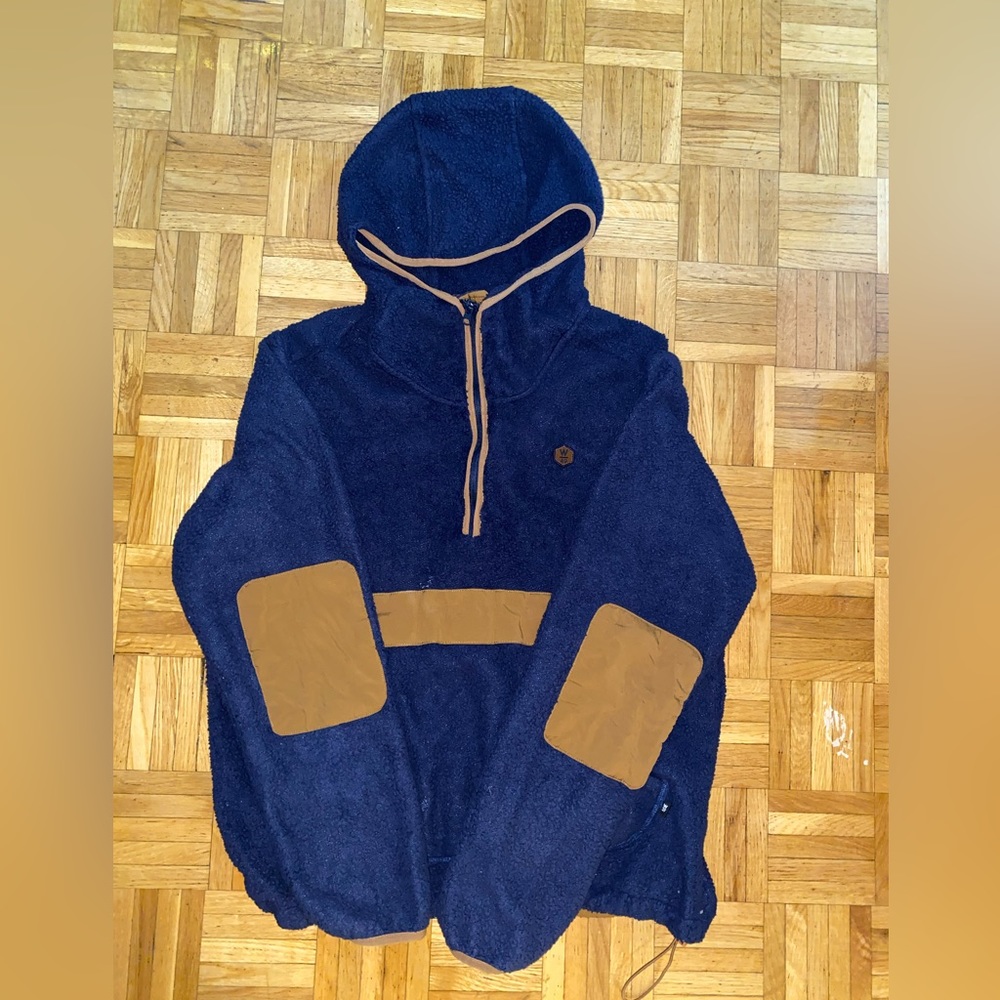 Men’s fur sweater. West 49. Navy blue and tan. Hooded